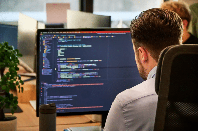 maatwerk-software-als-fundament-voor-moderne